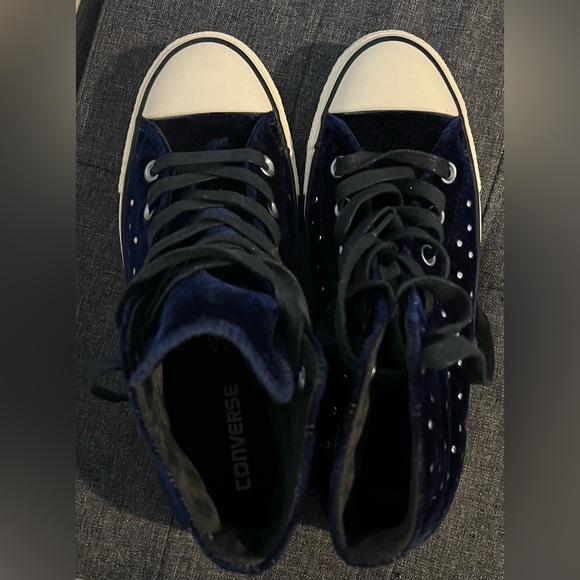 Velvet converse - Picture 3 of 5
